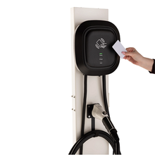 Electric Vehicle EV Smart Charger 32 Amp (7kW) EVP700-W