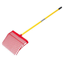 Heavy Duty Manure Fork – 18-Tine Angled Pitchfork with 61" Fiberglass Handle for Stable Hay & Farm Cleaning