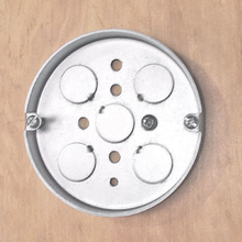 3-1/2" Round Pan Box 1/2" Deep - Drawn With Conduit Knockouts Fixture Ears 2-3/4" On Center 46111 (Pack of 100)