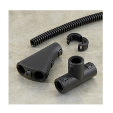 Black Hinged Conduit Clip Fitting CCSB08