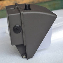 90W LED Wallpack light 10800lm 5000K100-277V 120 degrees Dark Bronze housing Clear cover